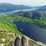 & Luxurious New With Private Patio Tromsø