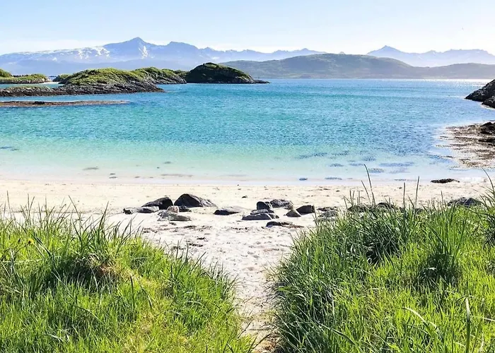 Apartamento & Luxurious New With Private Patio Tromsø