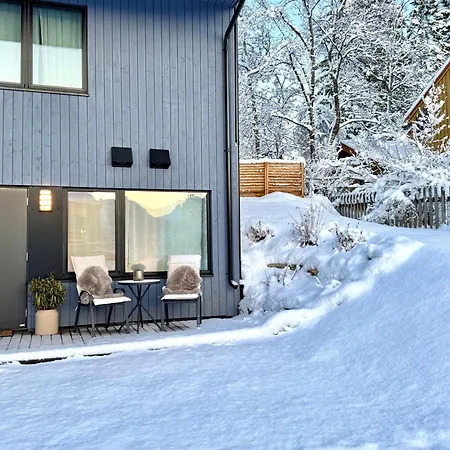 & Luxurious New With Private Patio Tromsø